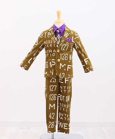 キッズフォトスタジオチョコ大津店の衣装